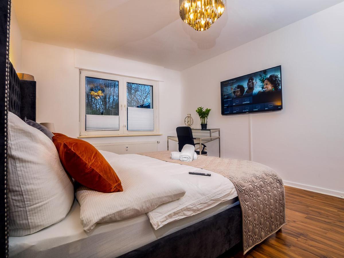Gemuetliche & Individuelle Ferienwohnungen In Krefeld - Junik Apartments Luaran gambar