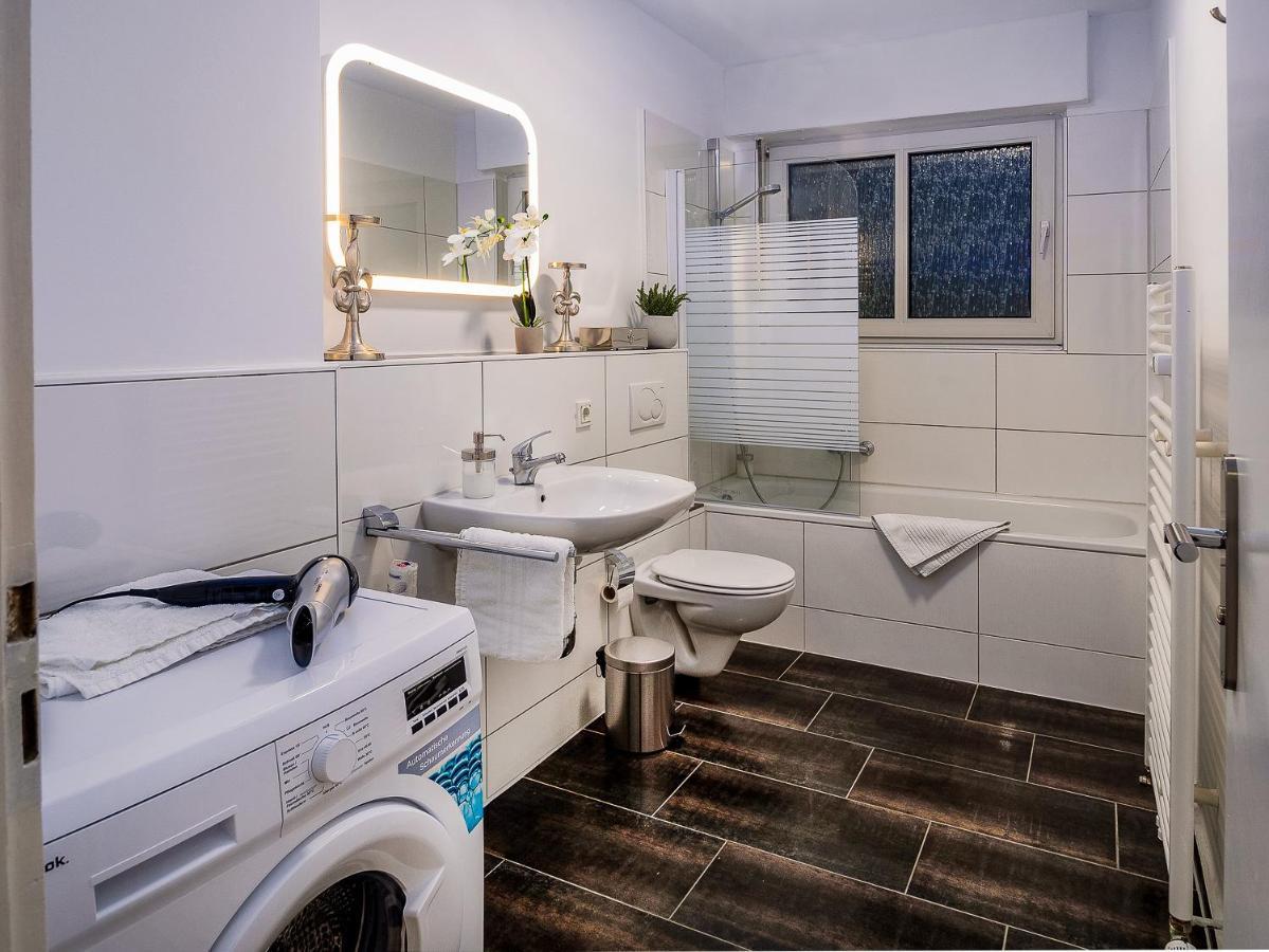 Gemuetliche & Individuelle Ferienwohnungen In Krefeld - Junik Apartments Luaran gambar