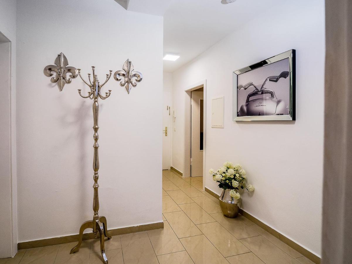 Gemuetliche & Individuelle Ferienwohnungen In Krefeld - Junik Apartments Luaran gambar