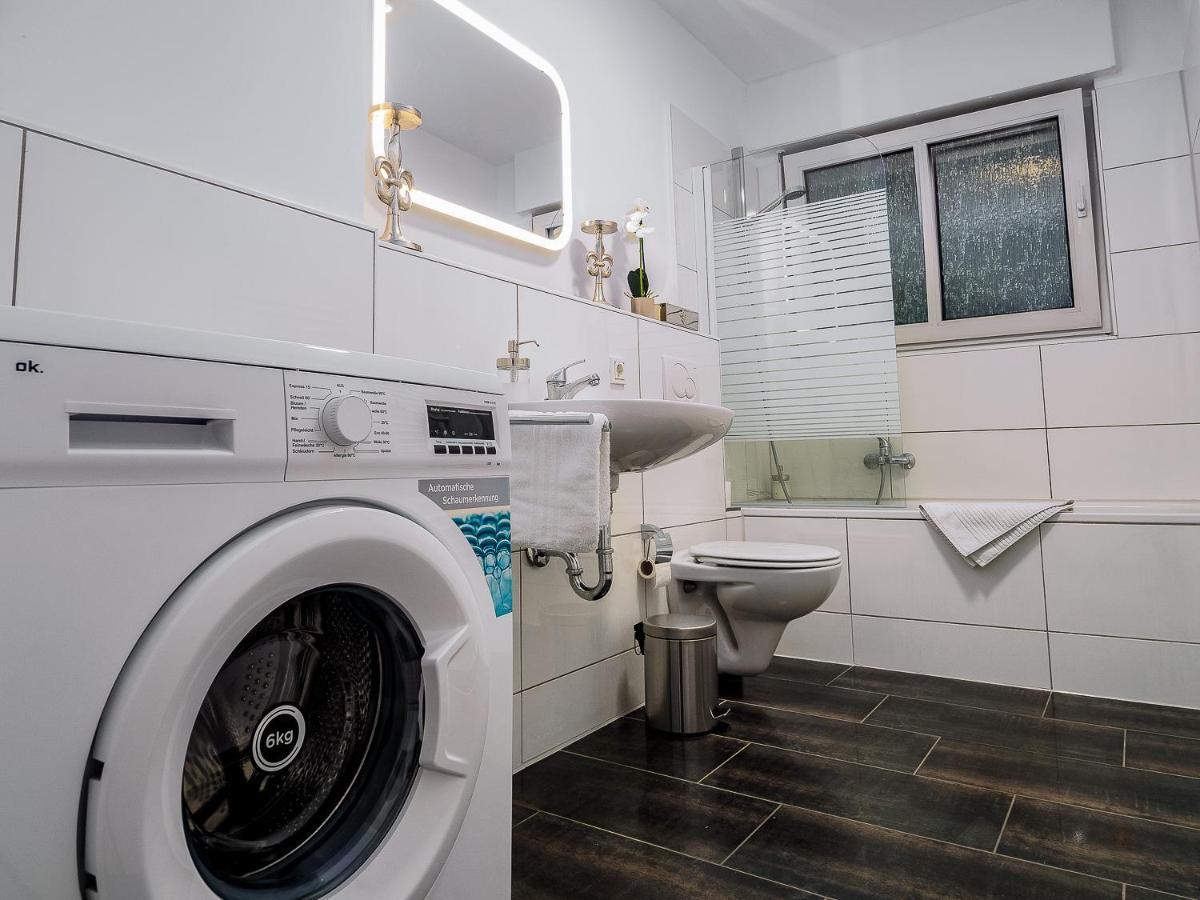Gemuetliche & Individuelle Ferienwohnungen In Krefeld - Junik Apartments Luaran gambar