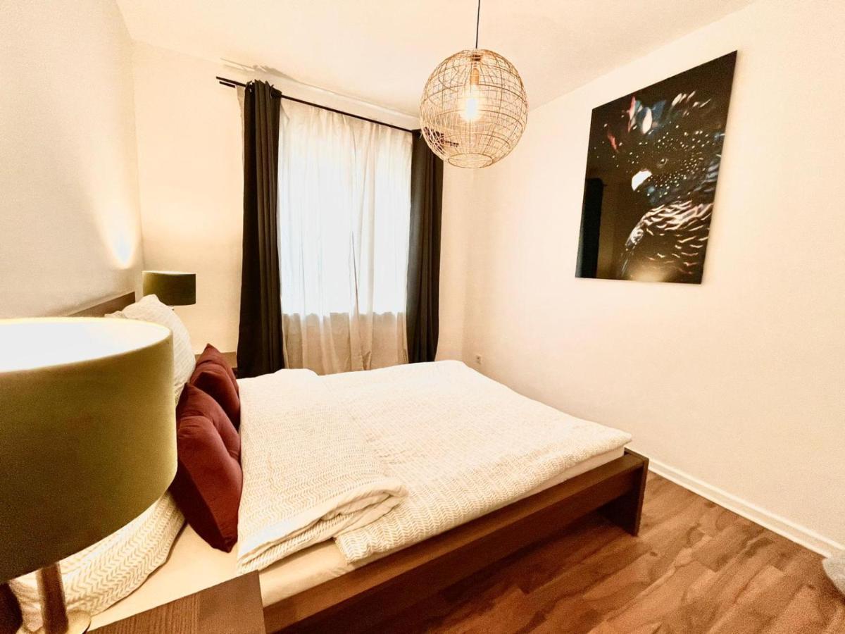 Gemuetliche & Individuelle Ferienwohnungen In Krefeld - Junik Apartments Luaran gambar