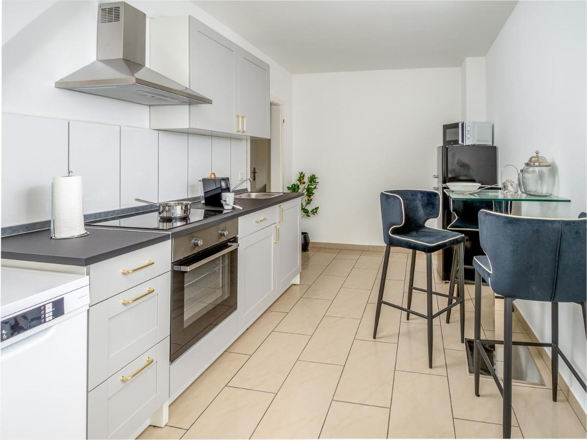 Gemuetliche & Individuelle Ferienwohnungen In Krefeld - Junik Apartments Luaran gambar
