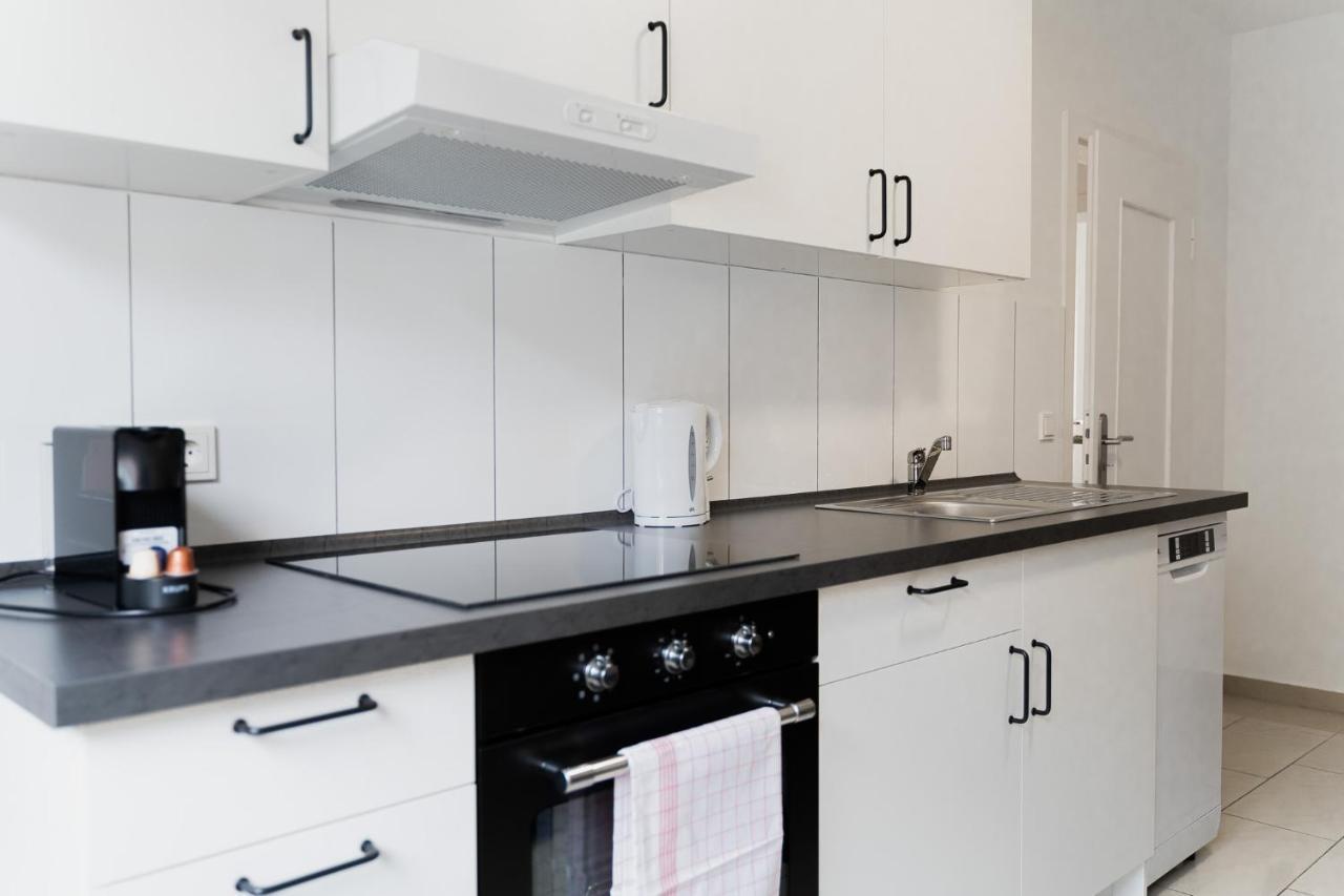 Gemuetliche & Individuelle Ferienwohnungen In Krefeld - Junik Apartments Luaran gambar