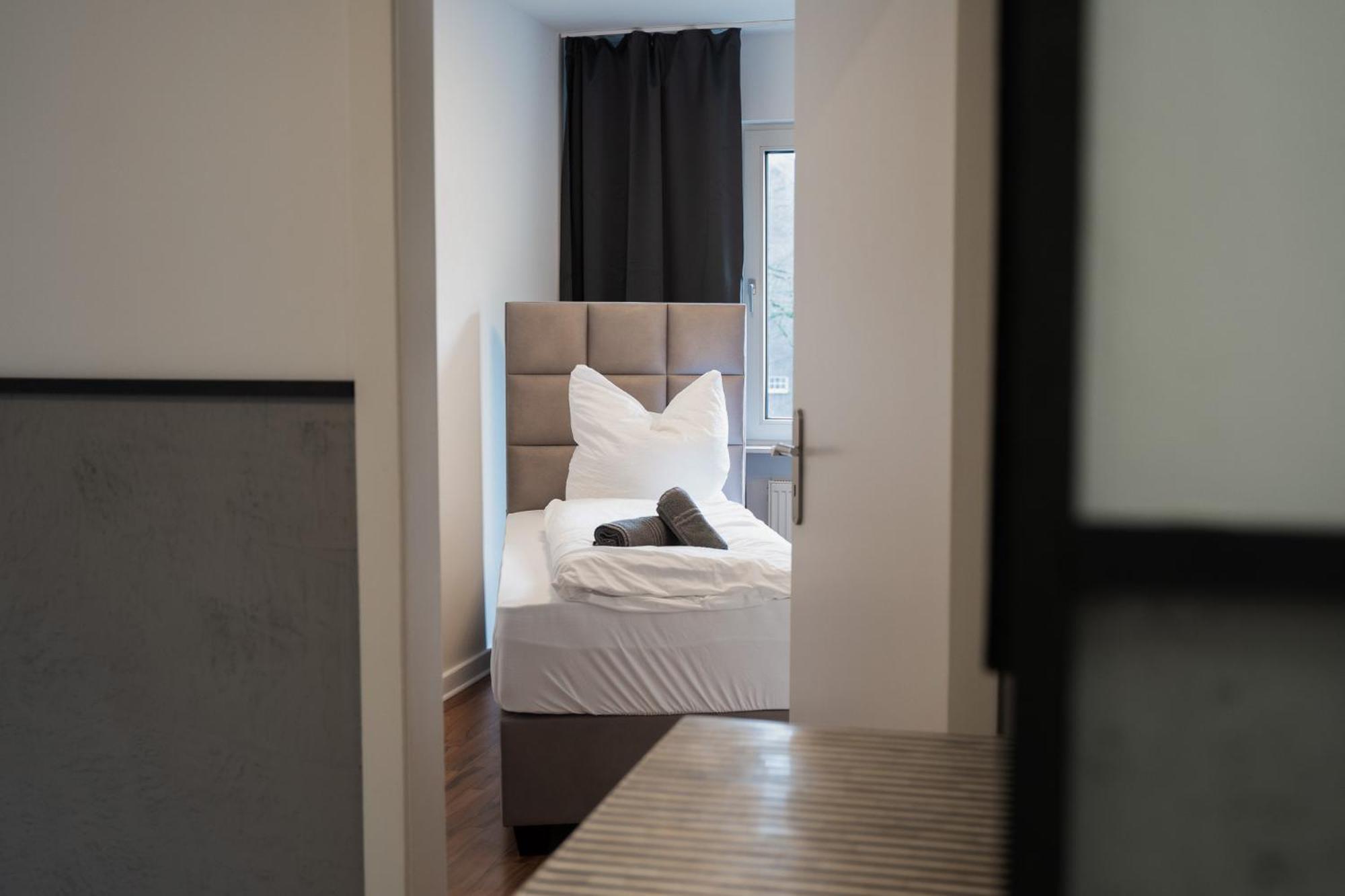 Gemuetliche & Individuelle Ferienwohnungen In Krefeld - Junik Apartments Luaran gambar